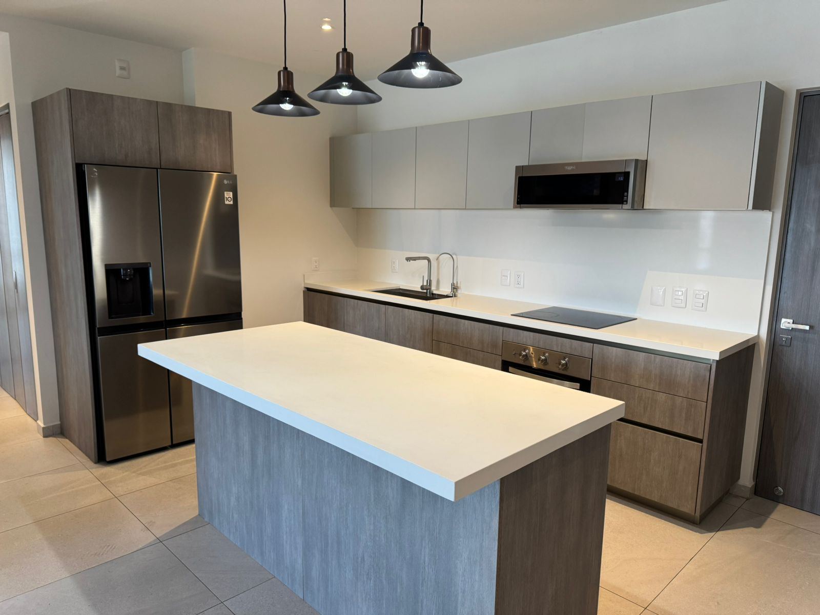 DEPARTAMENTO EN RENTA TORRE FIRST ZONA SAN JERONIMO — imagen 2