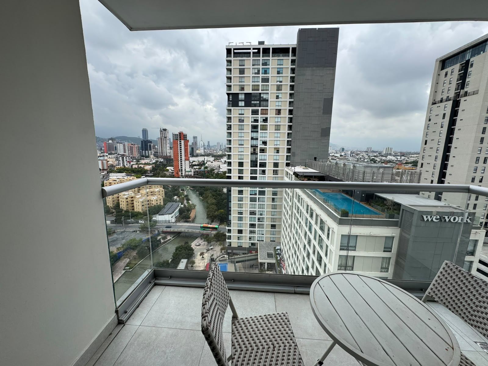 DEPARTAMENTO EN RENTA TORRE LUZIA ZONA CENTRO — imagen 4
