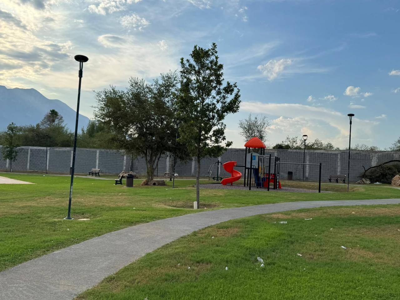 TERRENO EN VENTA VIENTOS DEL VERGEL ZONA CARRETERA NACIONAL — imagen 2