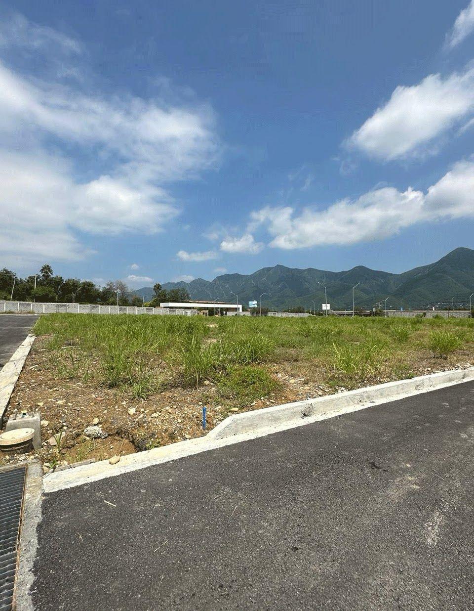 TERRENO EN VENTA VIÑEDOS DE SANTA CECILIA ZONA CARRETERA NACIONAL — imagen 4