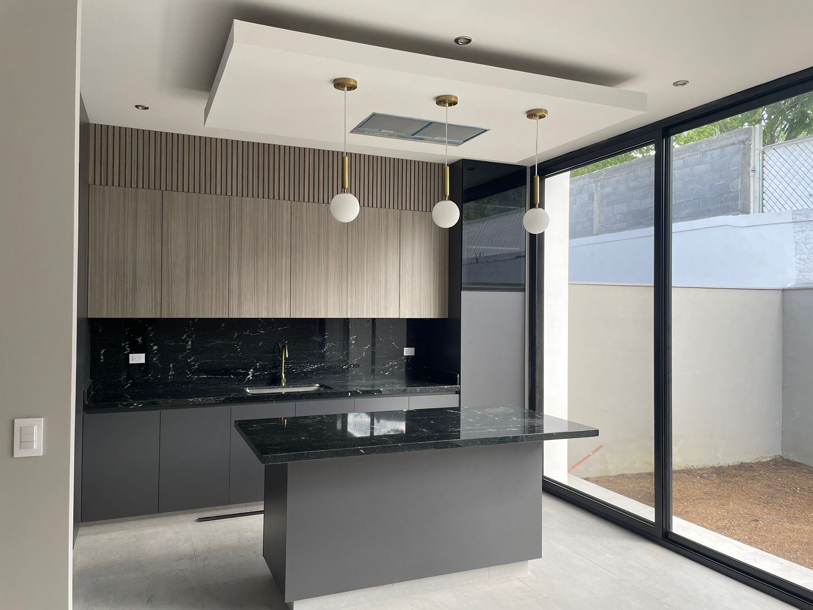 CASA EN VENTA BRISAS DEL VERGEL ZONA CARRETERA NACIONAL — imagen 2